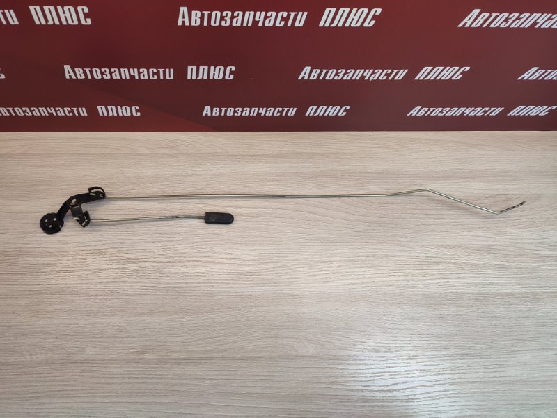 Тяга замка двери