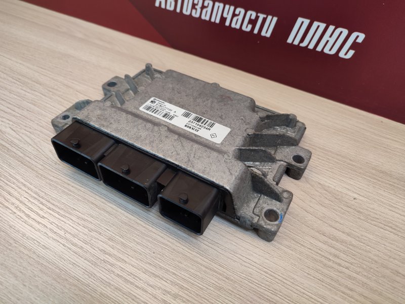 Блок управления двигателем