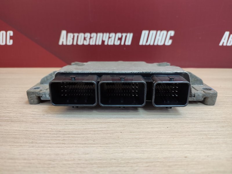 Блок управления двигателем