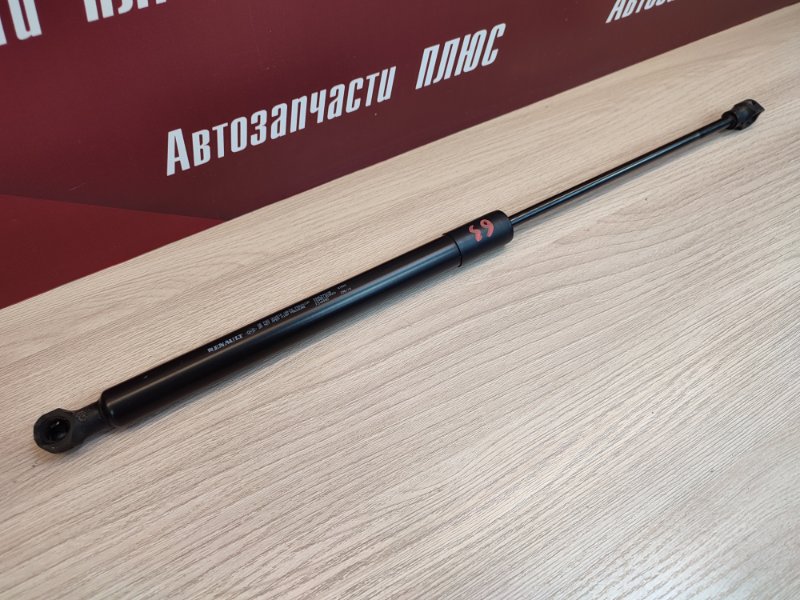 Амортизатор багажника