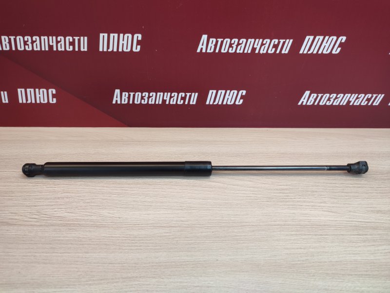 Амортизатор багажника