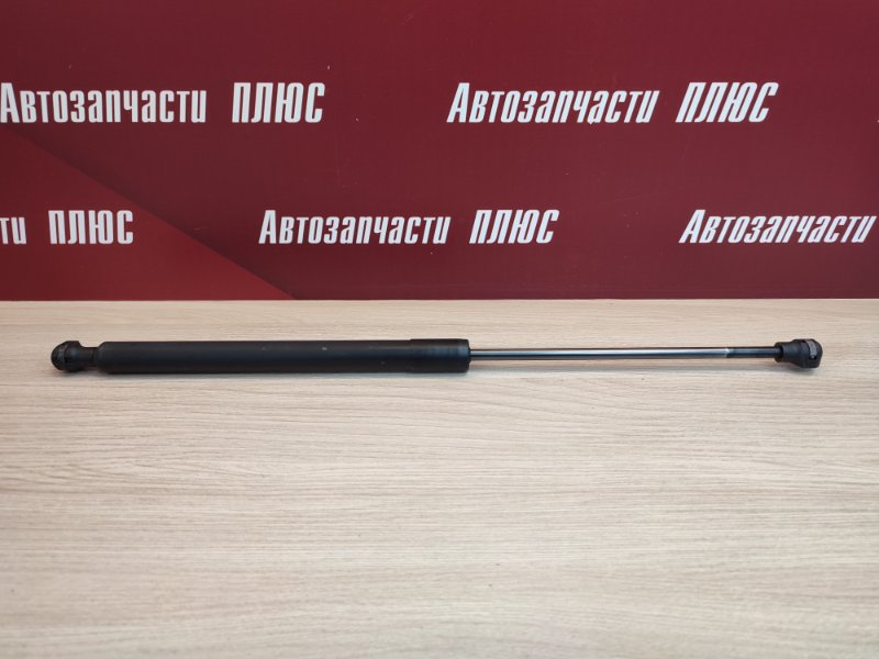 Амортизатор багажника