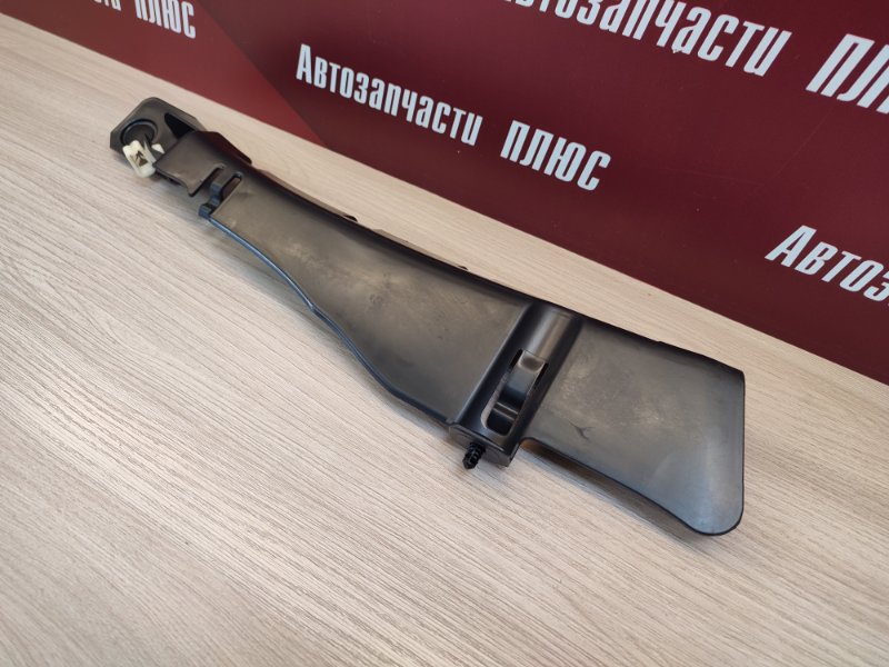 Накладка багажника