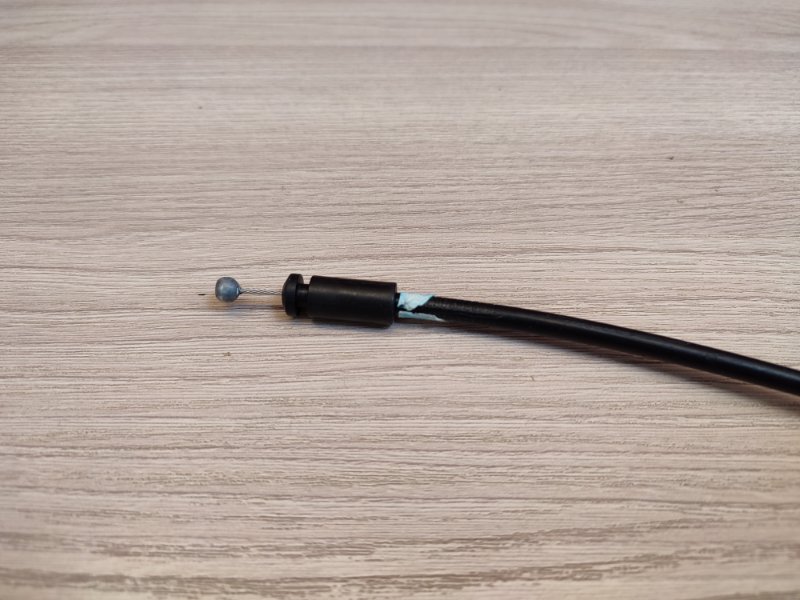 Трос замка двери