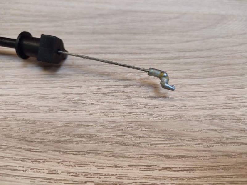 Трос замка двери