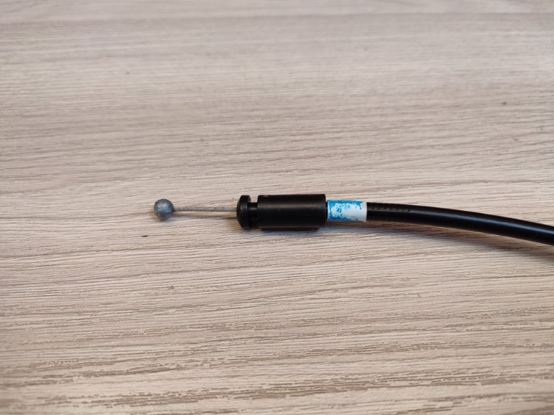 Трос замка двери