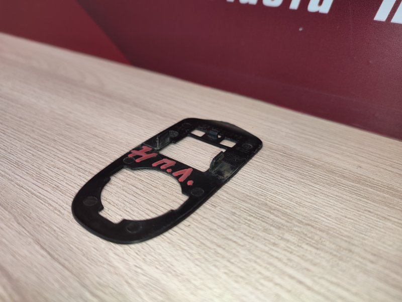 Уплотнитель ручки двери