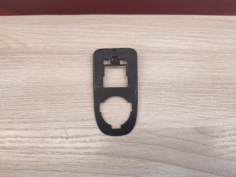 Уплотнитель ручки двери