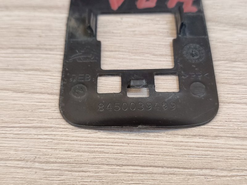 Уплотнитель ручки двери