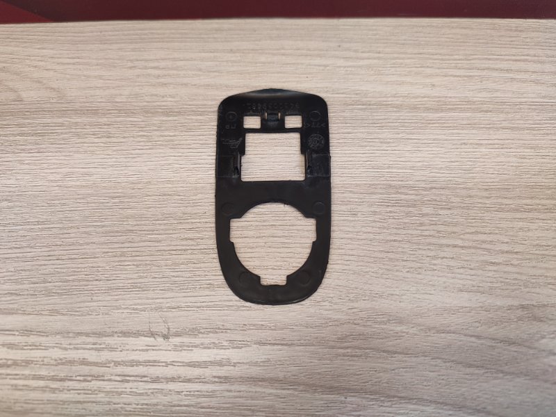 Уплотнитель ручки двери