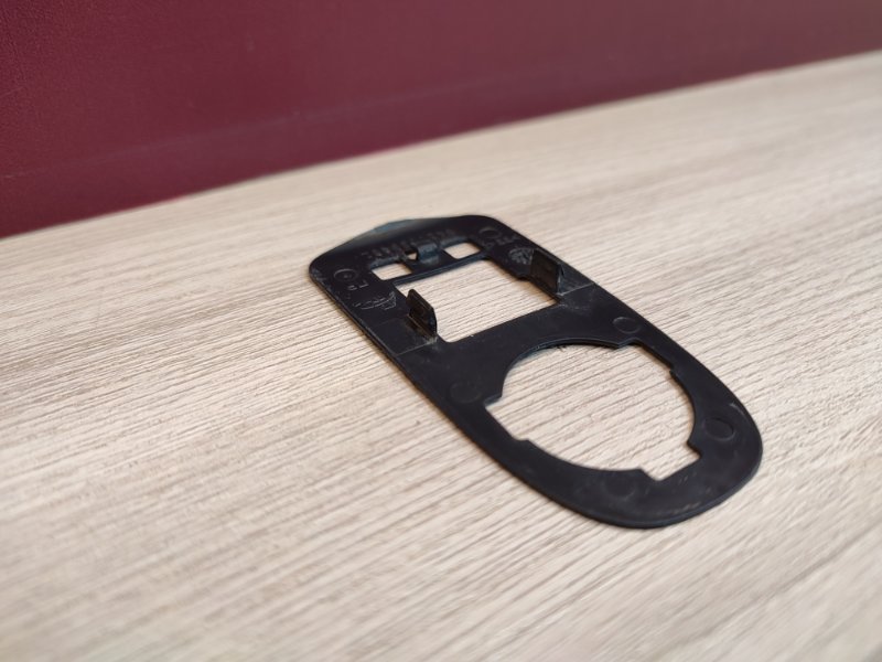 Уплотнитель ручки двери