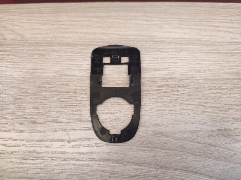 Уплотнитель ручки двери