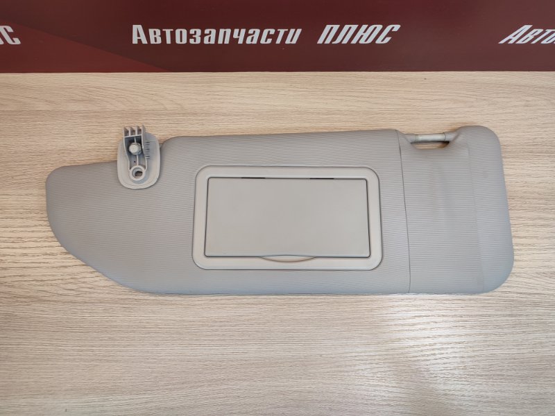 Козырек солнцезащитный