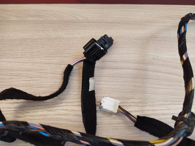 Проводка двери