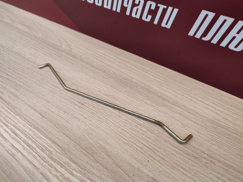 Тяга замка двери