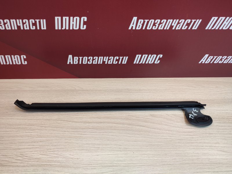 Уплотнитель двери