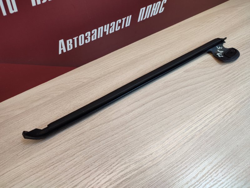 Уплотнитель двери