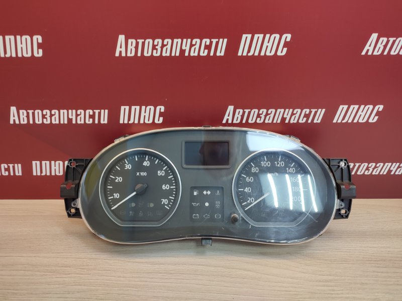 Щиток приборов