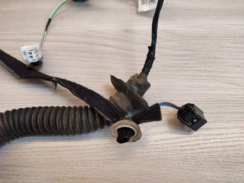 Проводка двери