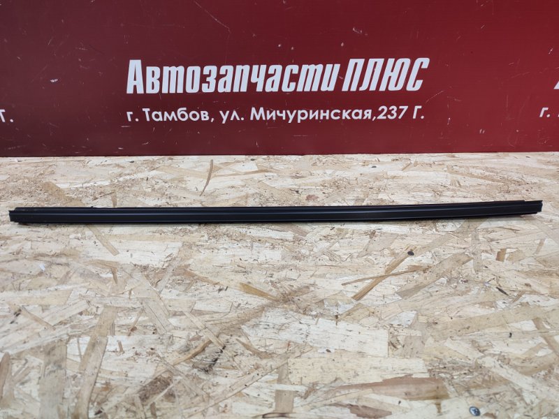 Уплотнитель стекла двери внутренний