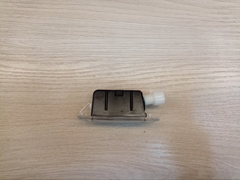 Плафон подсветки номера