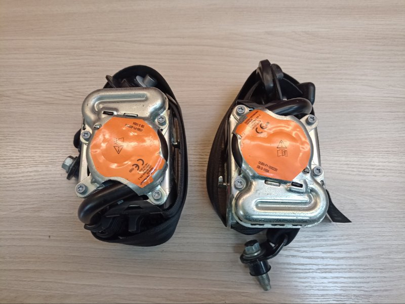 Ремень безопасности