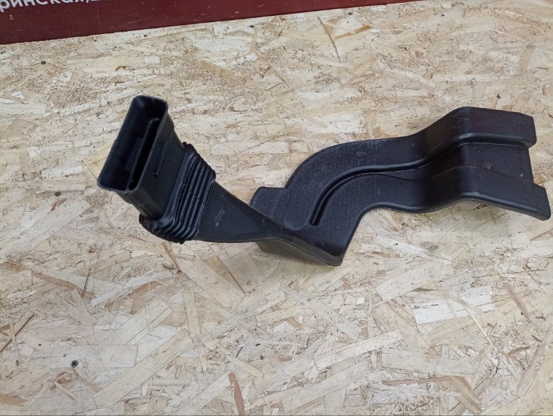 Воздуховод салона