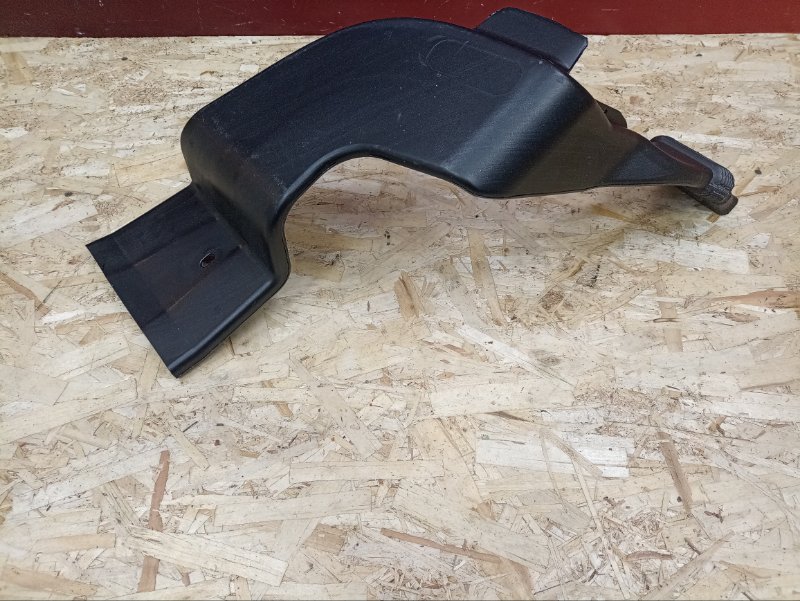 Воздуховод салона