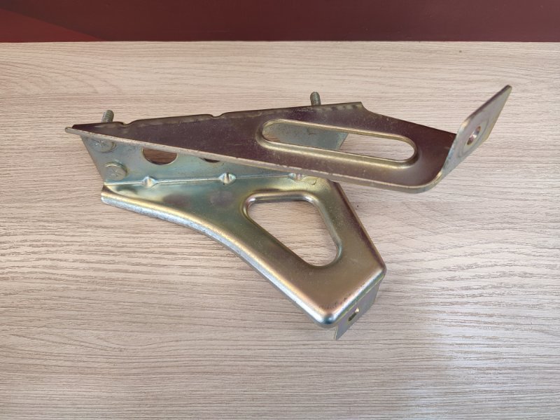 Кронштейн педали газа