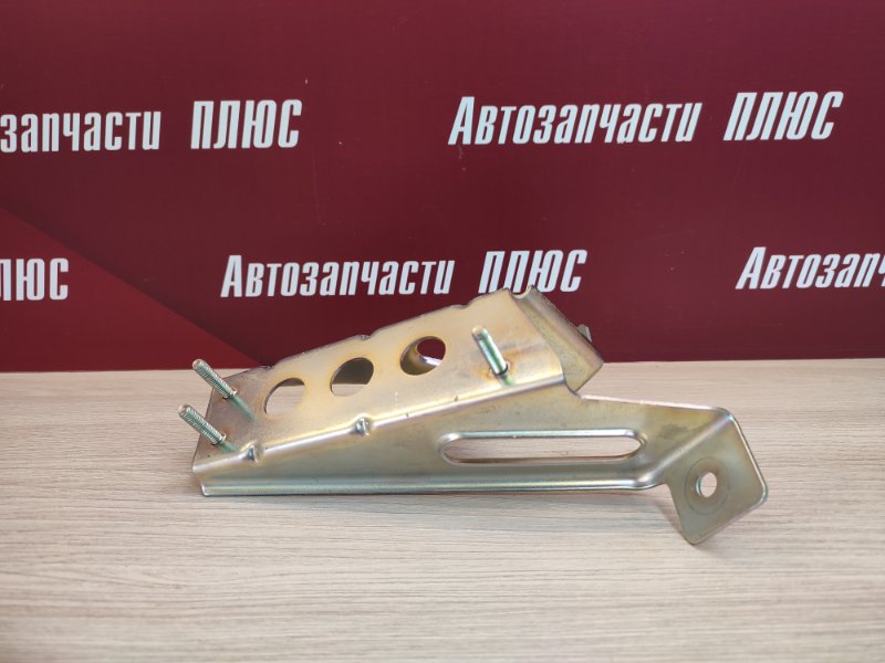 Кронштейн педали газа