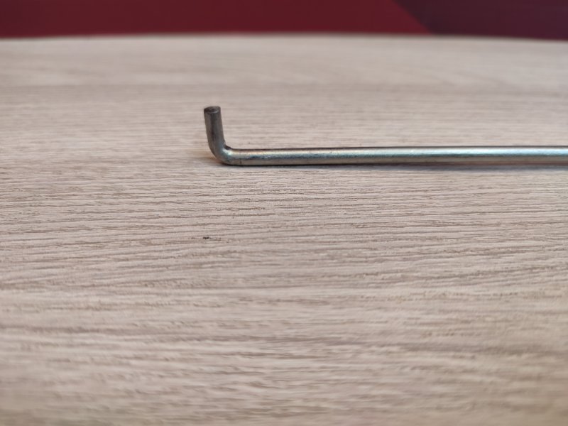 Тяга привода замка багажника