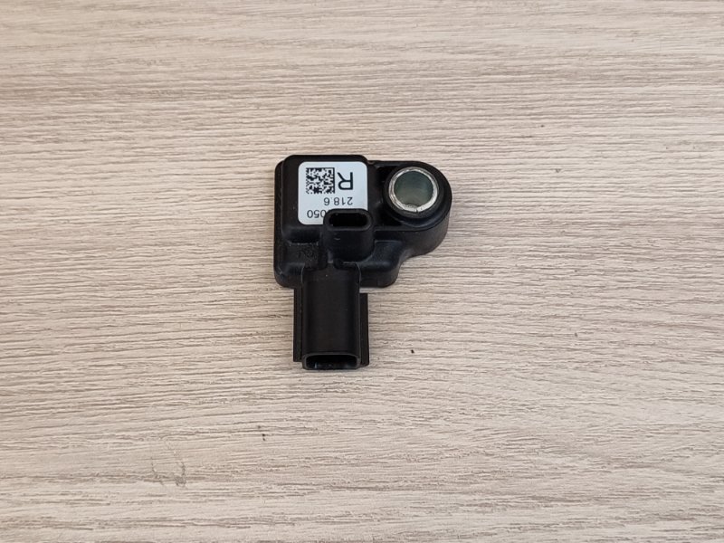 Боковой датчик удара