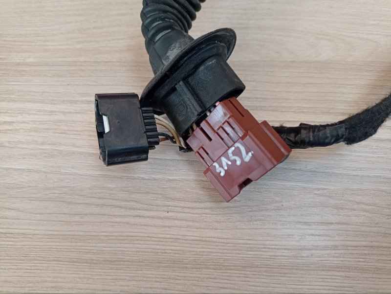 Проводка двери