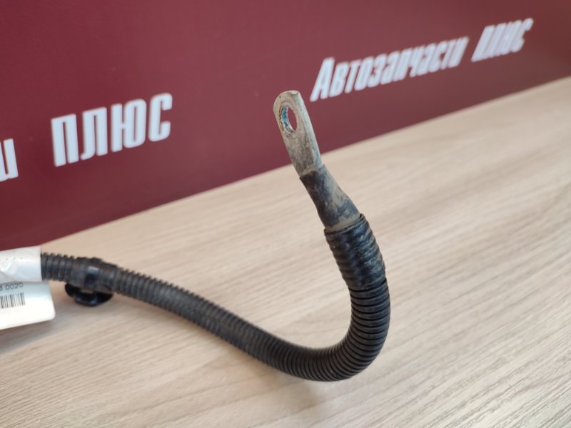 Клемма аккумулятора (минусовая)