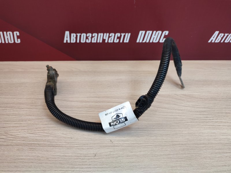 Клемма аккумулятора (минусовая)