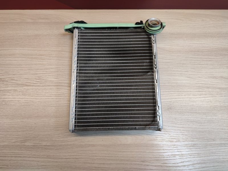 Радиатор отопителя