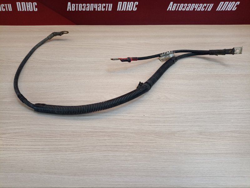 Клемма аккумулятора (минусовая)