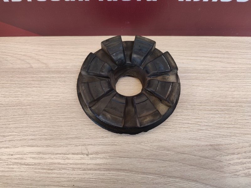 Верхняя опора    пружины