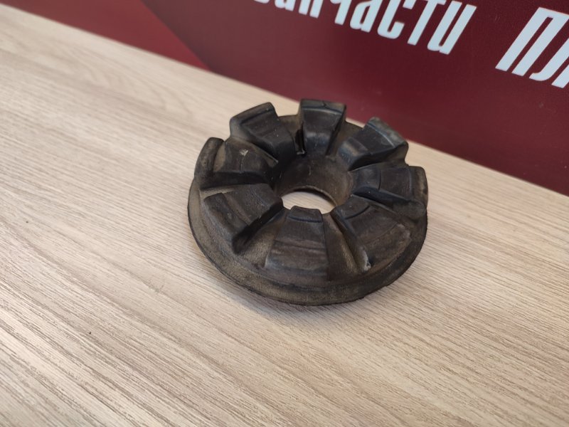 Верхняя опора    пружины