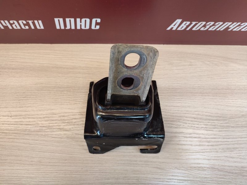 Опора двигателя