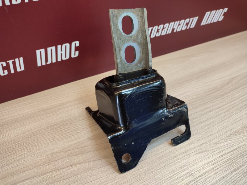 Опора двигателя