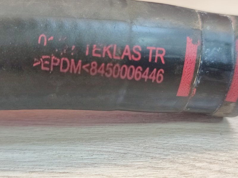 Шланг расширительного бачка