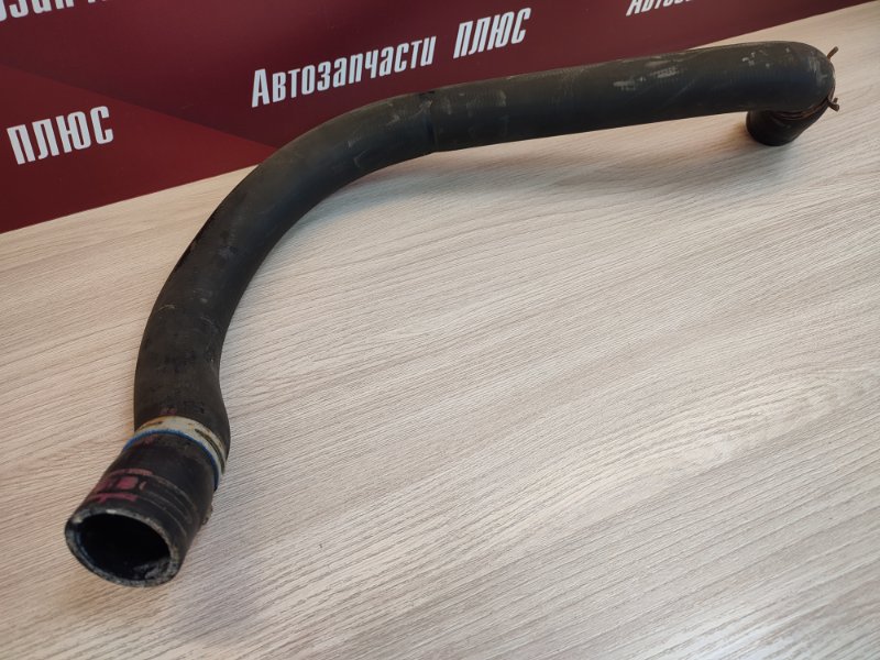 Патрубок радиатора