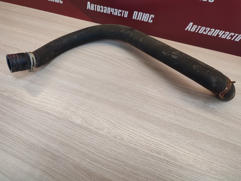 Патрубок радиатора