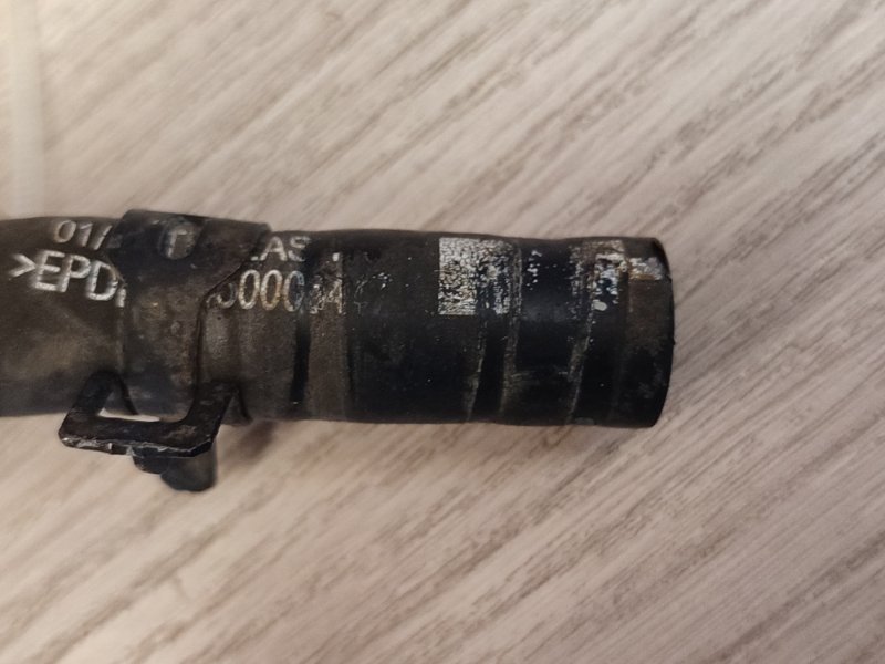 Шланг расширительного бачка