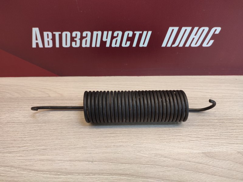 Пружина крышки багажника