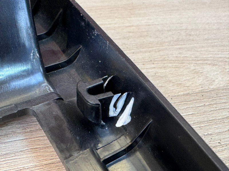 Внутренняя ручка     двери