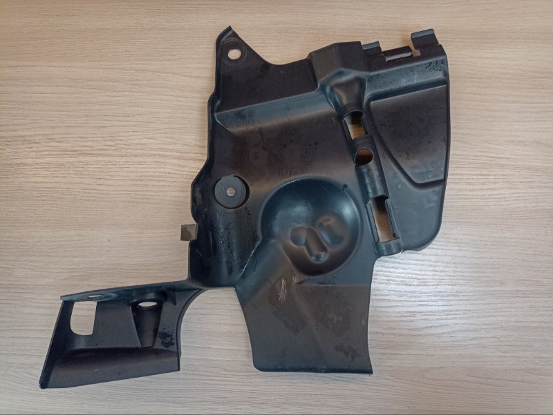 Пыльник двигателя