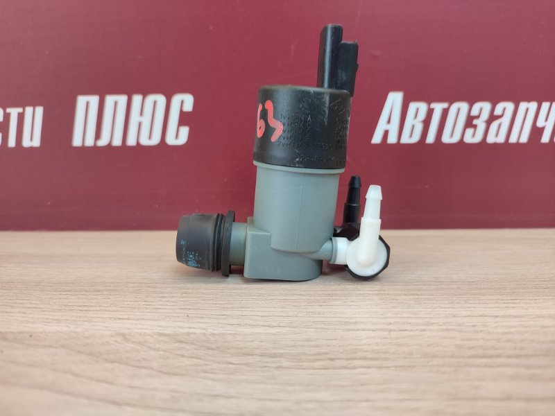 Моторчик бачка омывателя