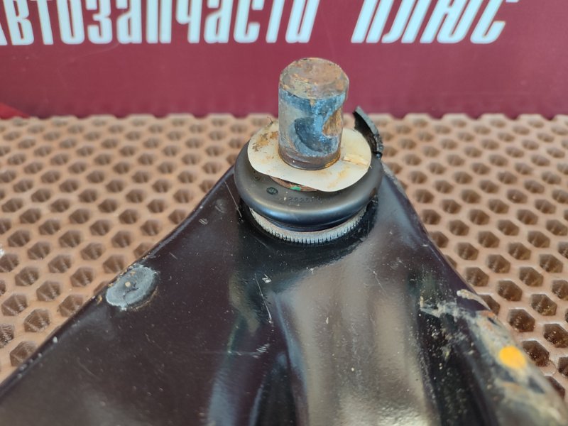 Рычаг подвески